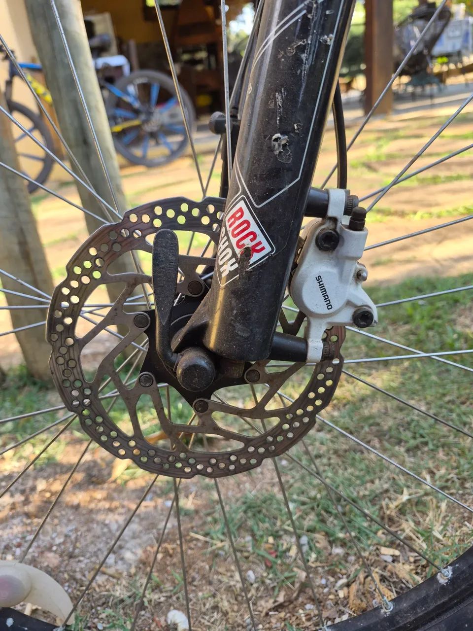 Bicicleta Mérida câmbio shimano Deore de 27V - Foto 3