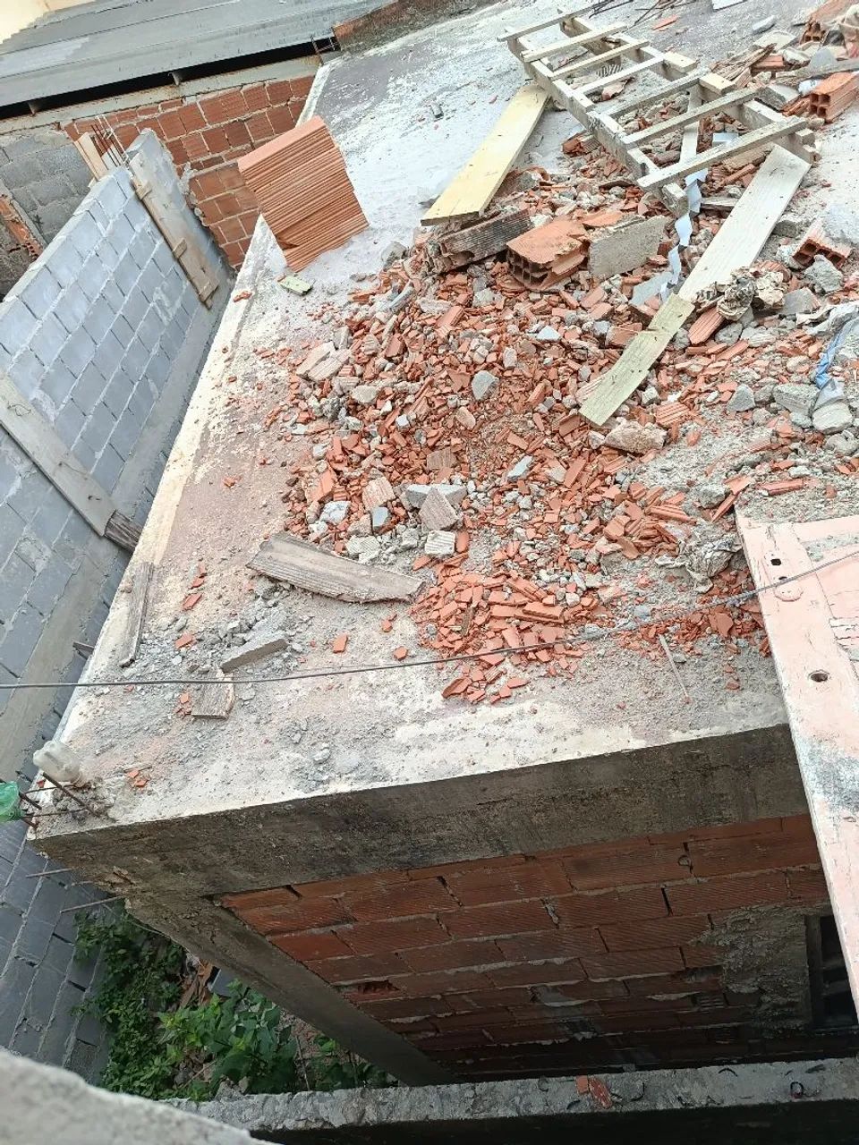 Casa, em ótimo localização próximo de tudo