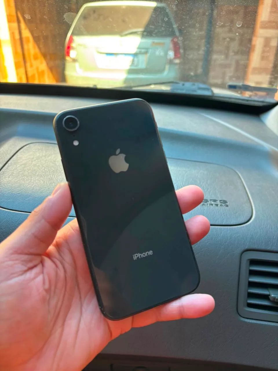 iPhone XR