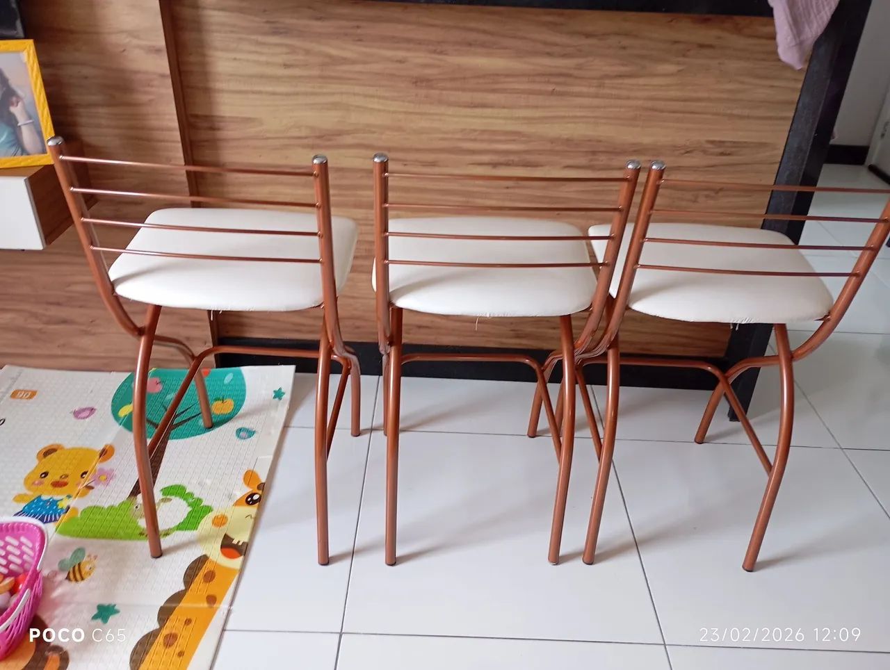 Três Banquetas  - Foto 2