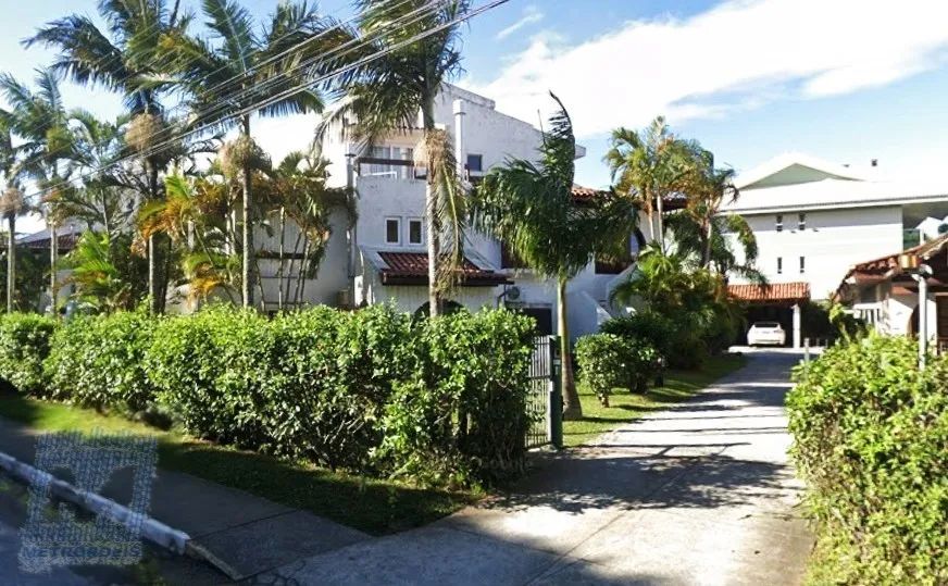 Apartamento de 2 quartos e vaga de garagem para alugar na praia Brava - Florianópolis/SC - Foto 2