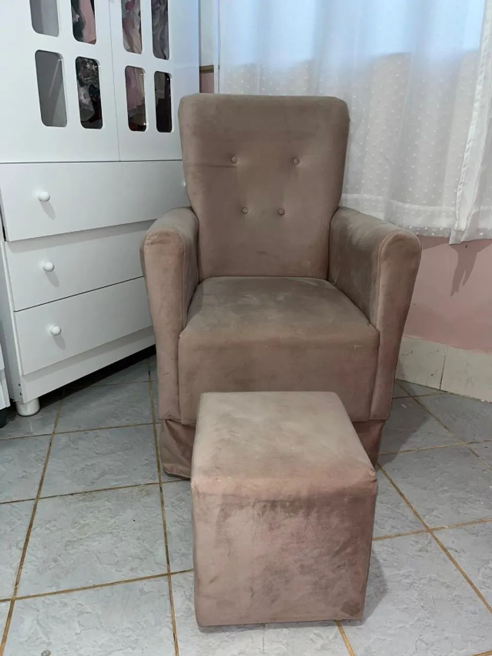 Poltrona De Amamentação Balanço + Puff - Veludo - Foto 2