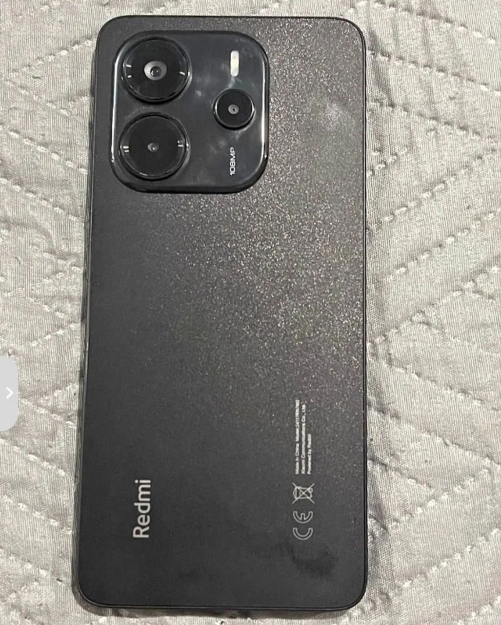 Celular Redmi note 14, com caixa e carregador 