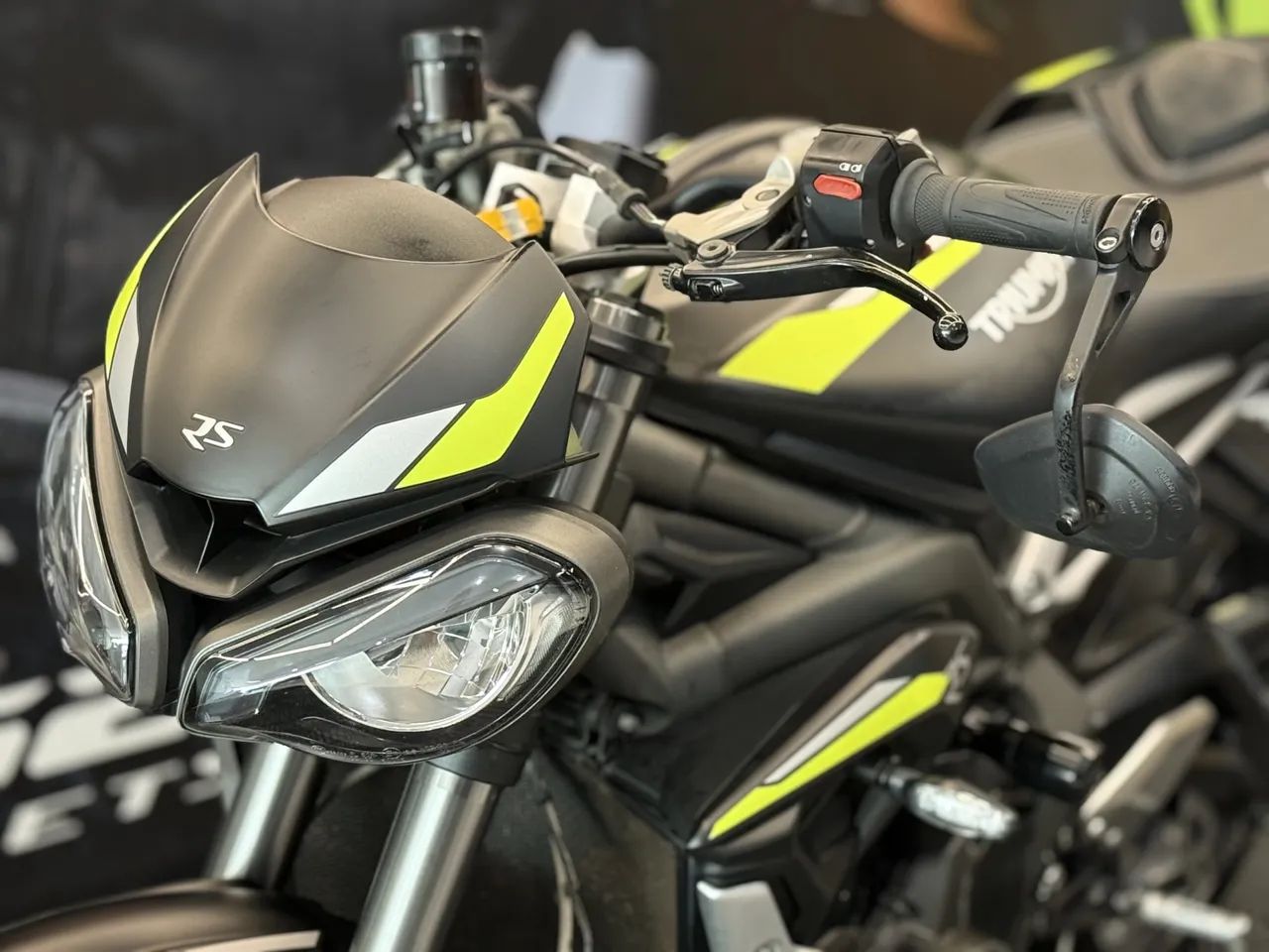 Triumph Triple 765 S 2022 - 1490380900 | OLX