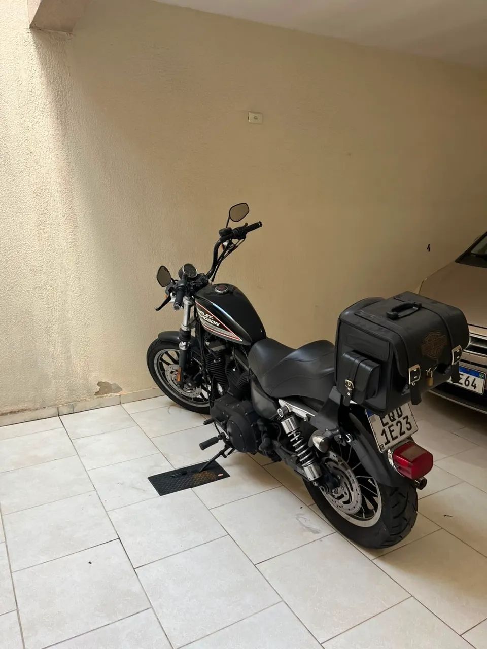 Harley Davidson 883R - Foto 2