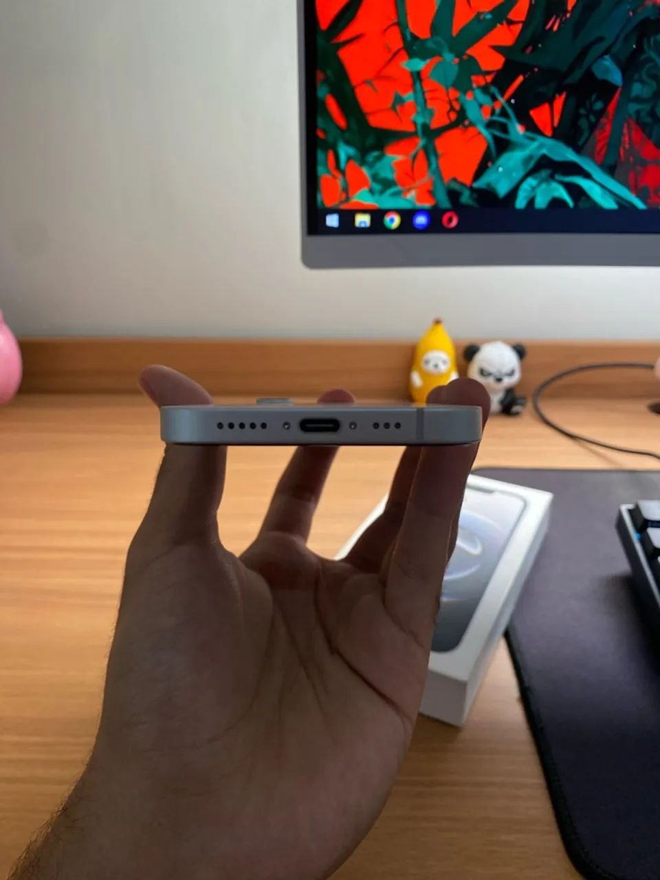 iPhone 16e 128gb Branco - Foto 4