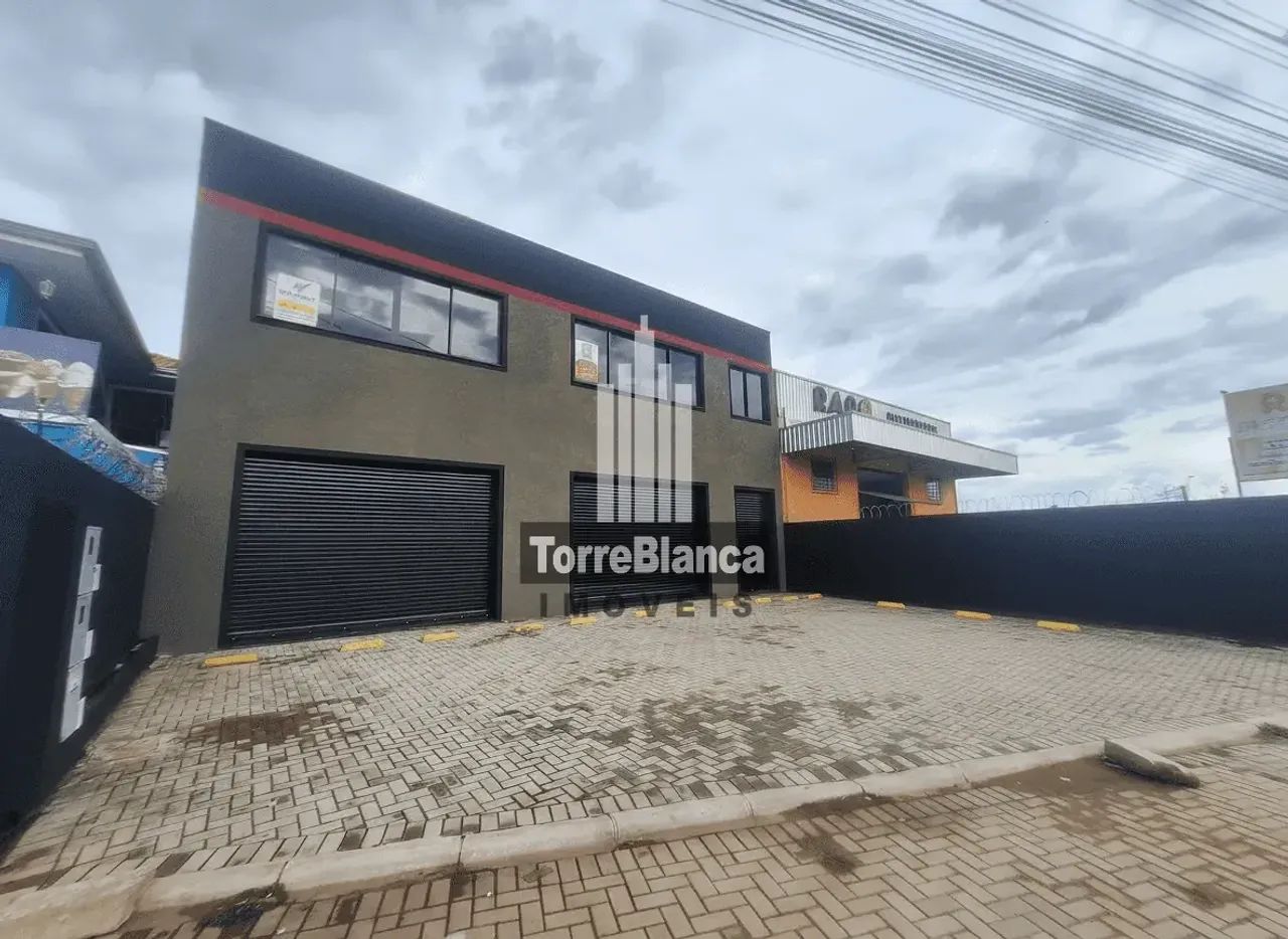 Locação - Sala Comercial, 200 m², 2 banheiros, Cará-Cará.