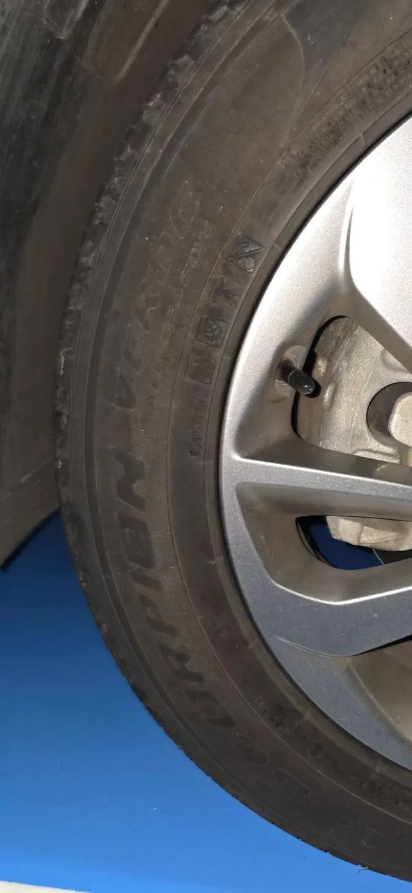 Pneus Pirelli Scorpion 225/60r17