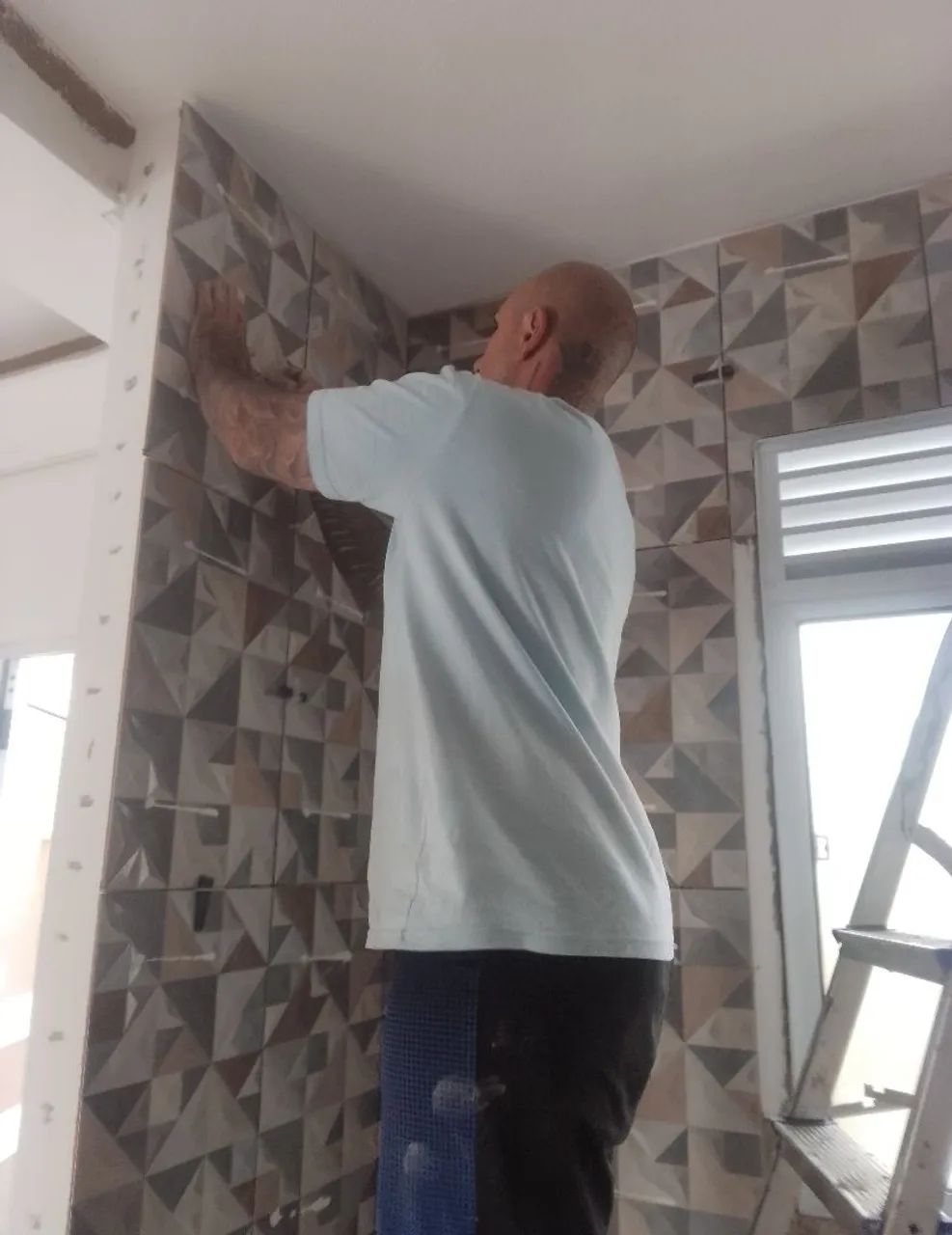 Azulejista cubro qualquer oferta desde que seja comprovada!!! - Foto 5