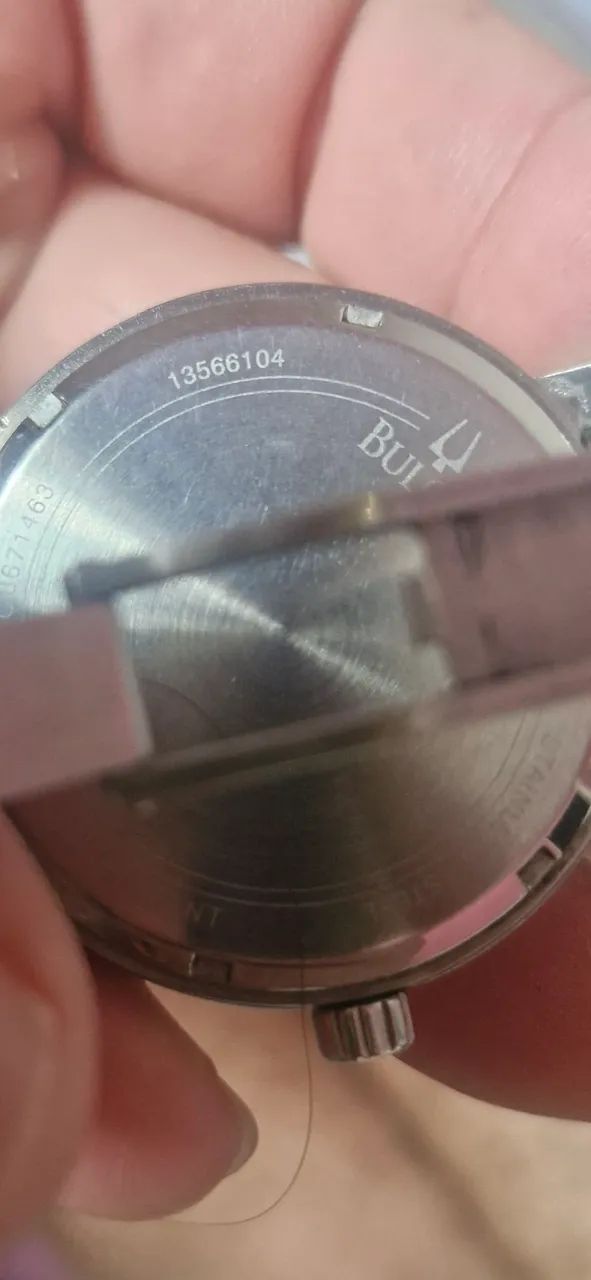 Relógio bulova futuro prata. - Foto 4