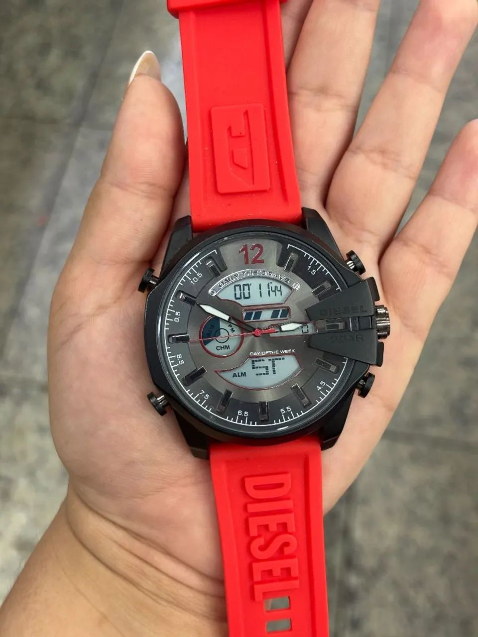 Relógio Robusto Tam 52mm Digital e Analógico Envio Rápido  - Foto 3