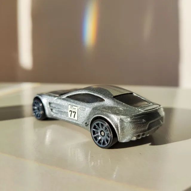 Hot Wheels Gran Turismo - Aston Martin One-77 - Foto 2