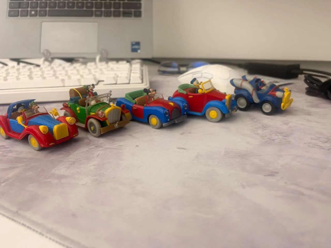 Coleção Motorama Disney 1:43 - Foto 2