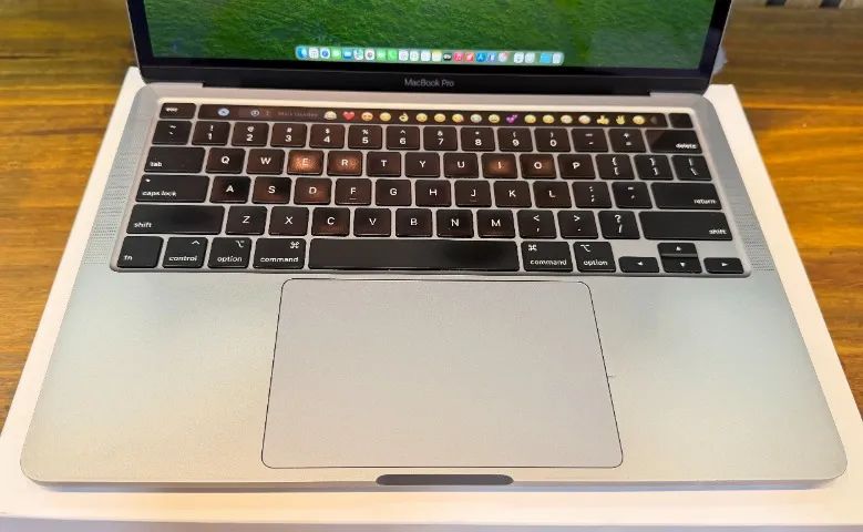 MacBook PRO 2020 A2251 Touch Bar I5 2.0 Ssd 1 Téra Mem 16gb c