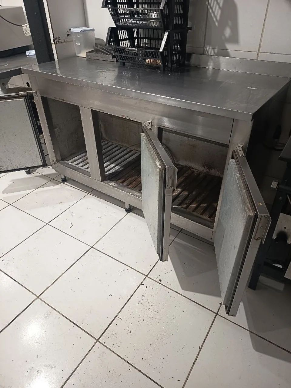 Balcão refrigerado inox 3 portas  - Foto 3