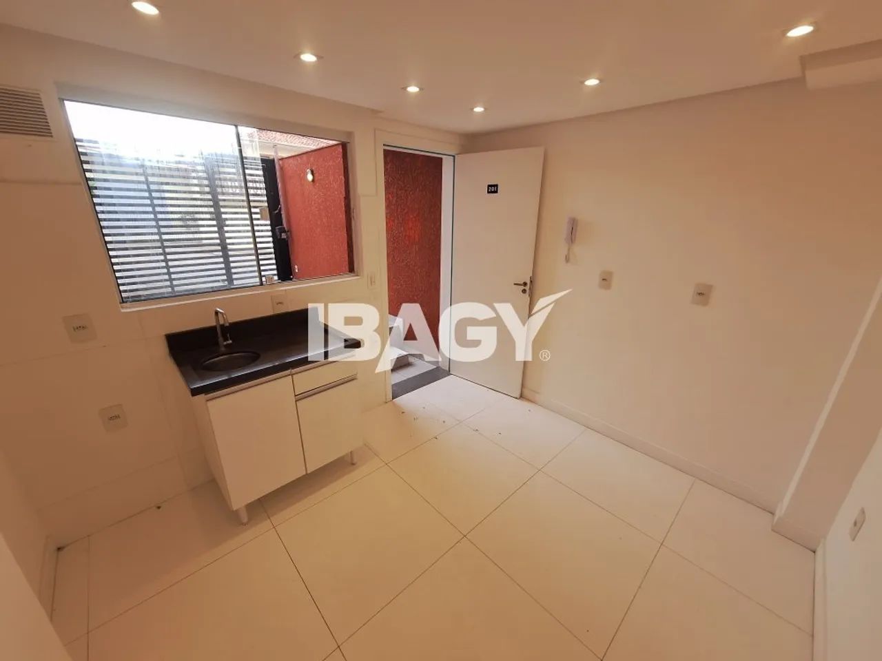 Excelente Apartamento 1 dormitório(s) em Capoeiras - Florianópolis - Foto 3