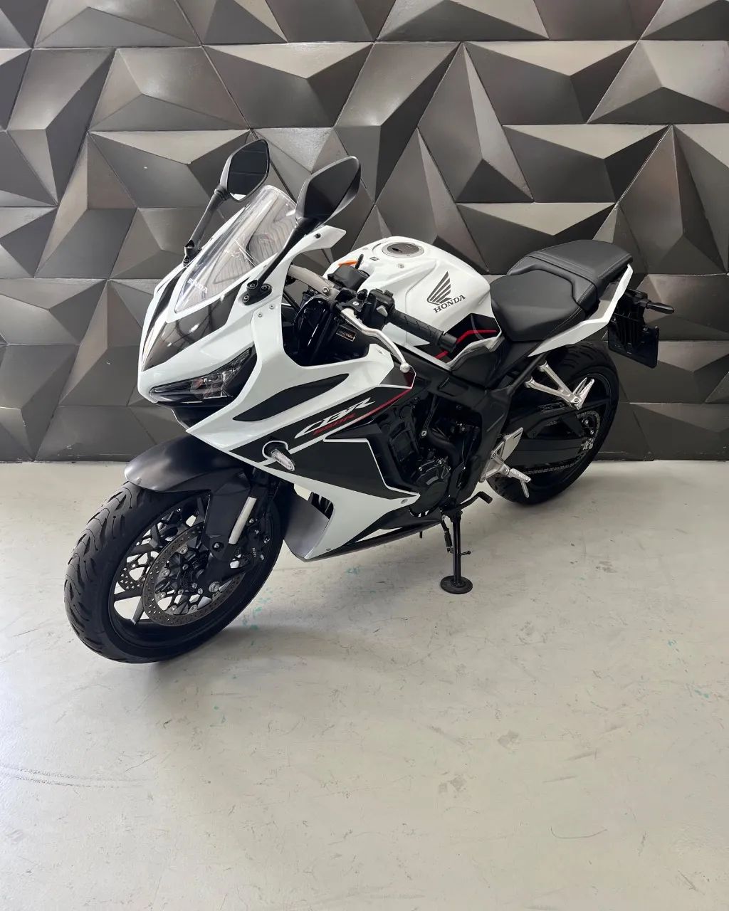CBR 650 R - Foto 3