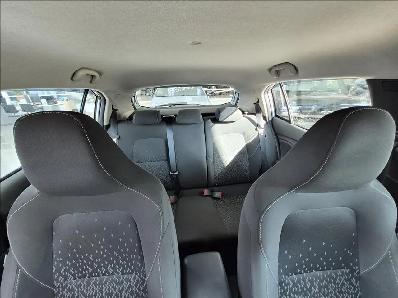 Chevrolet Onix Hatch LTZ 1.0 12V TB Flex Mec. 4P, foto 9 de 17