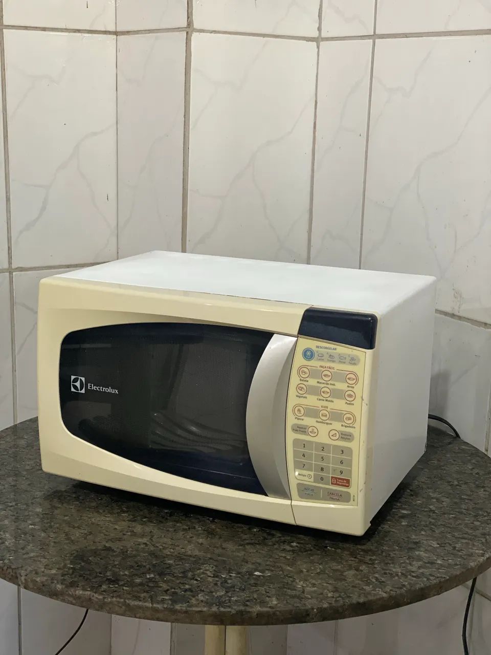 Microondas 20 litros 