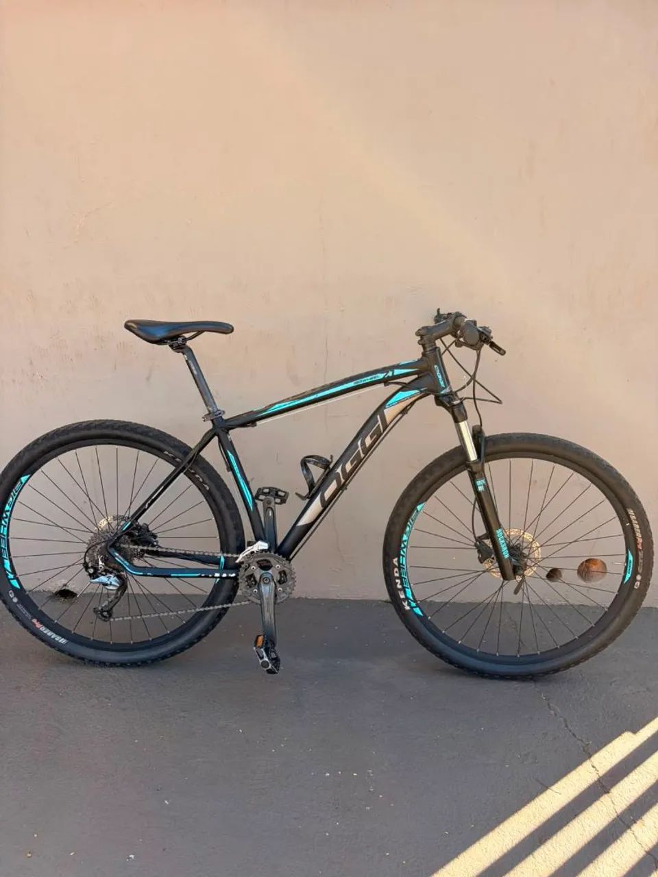 Bicicleta Oggi 7.1 kit Shimano Acera  - Foto 4