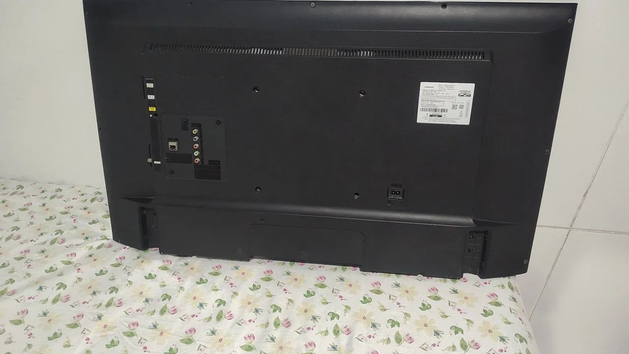 Tv Samsung 40 polegadas com deftpara aproveitar peças  - Foto 2
