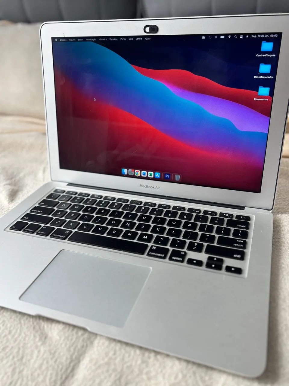 MacBook Air 13,3 2017 8GB com caixa original - Notebooks - Santa