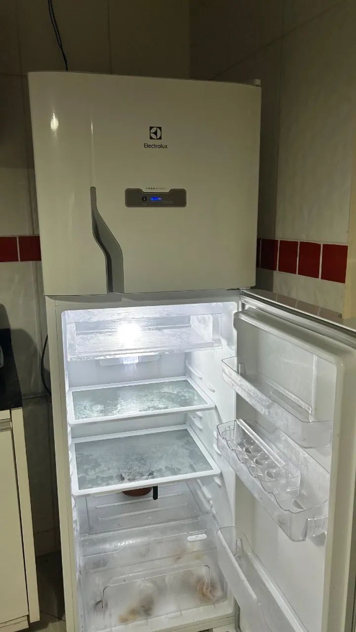 Geladeira eletrolux  - Foto 2
