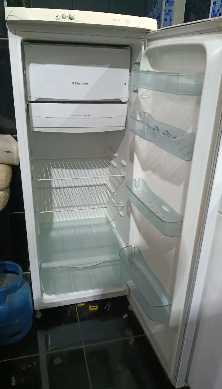 Electrolux RE28 240L 127v - Foto 2