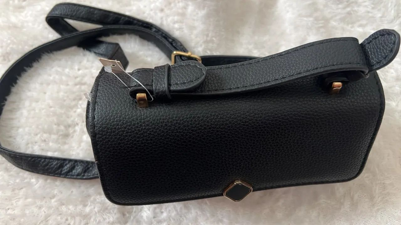Bolsa preta com alça  - Foto 2
