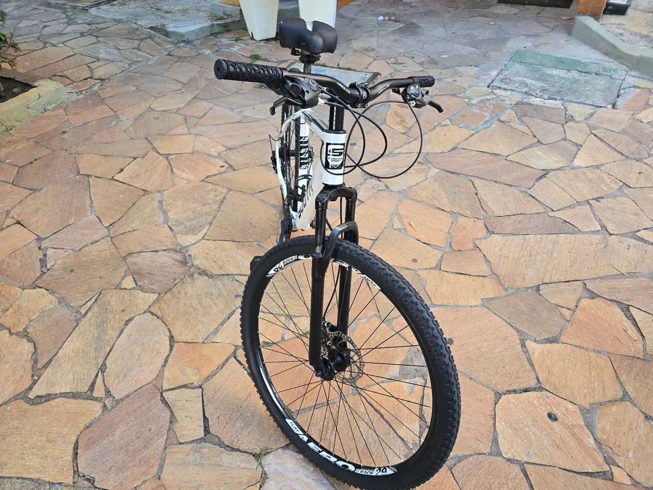 Bicicleta Aro 29 completa