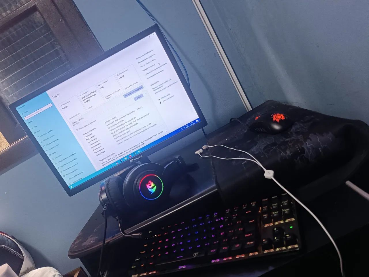 Pc gamer, com tudo, mesa e acessórios  - Foto 4