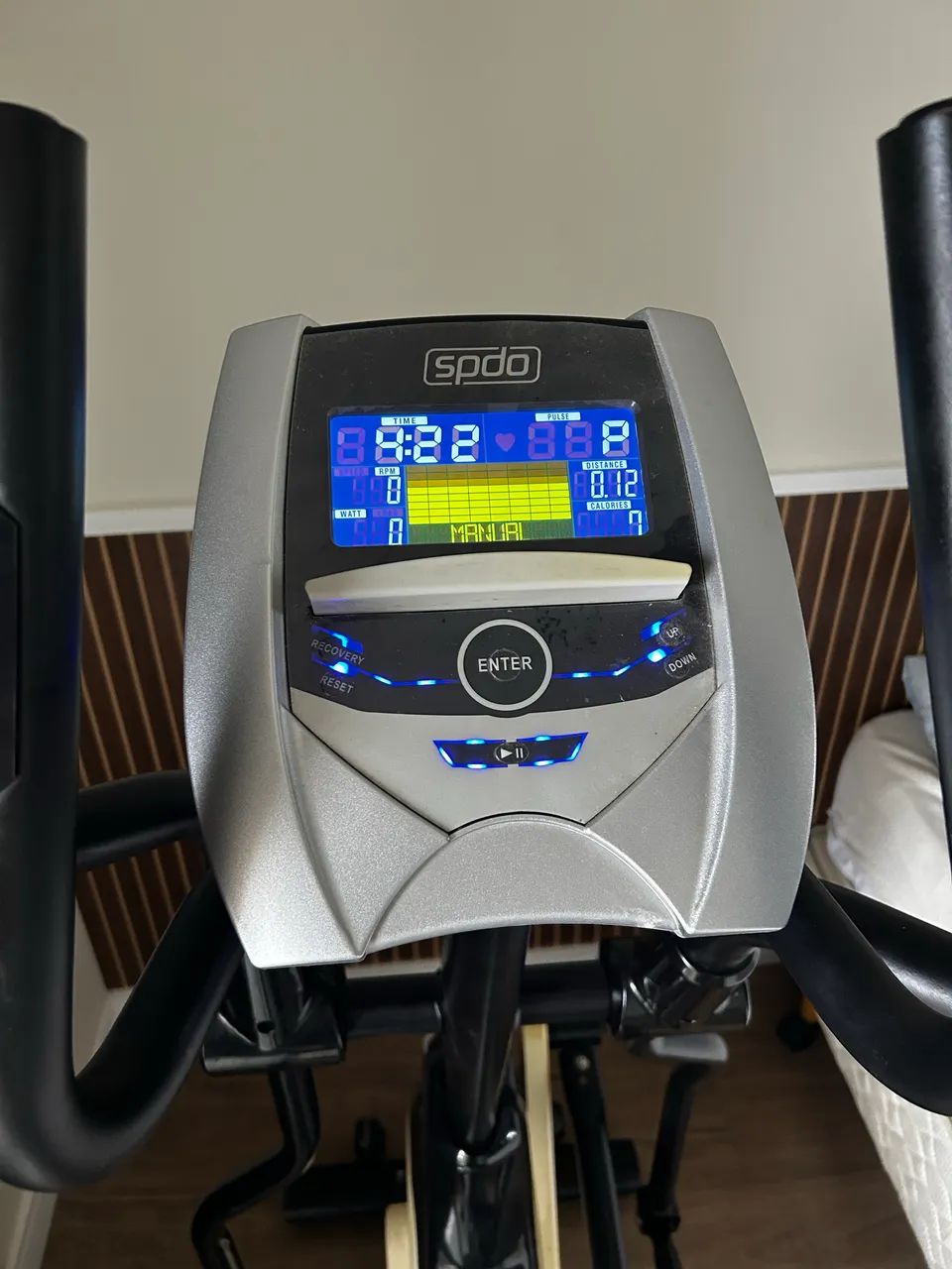 Eliptico E35 SPEEDO em perfeito funcionamento. - Foto 3
