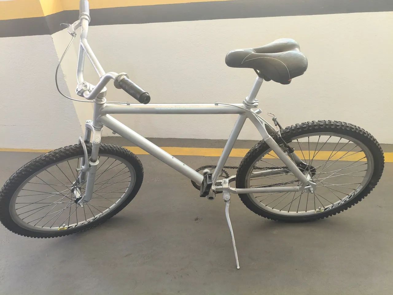Bicicleta Aro 27  - Foto 2