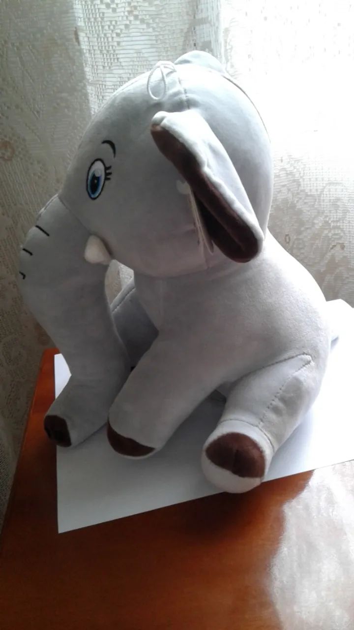 Elefante de Pelucia
