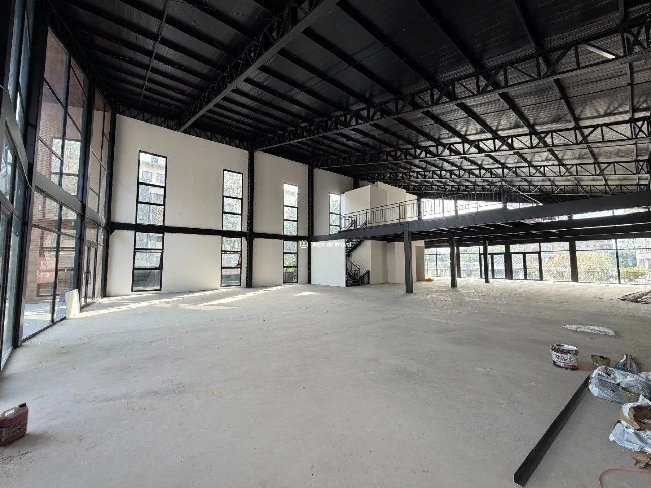 Prédio comercial com 1.157m² no centro de Canela! - Foto 3