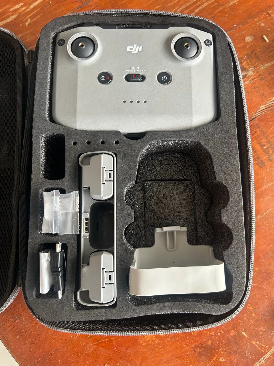 Controle DJI RC231 para Mini 2, Mini 3, Mavic 3 e Air 2 - Foto 2