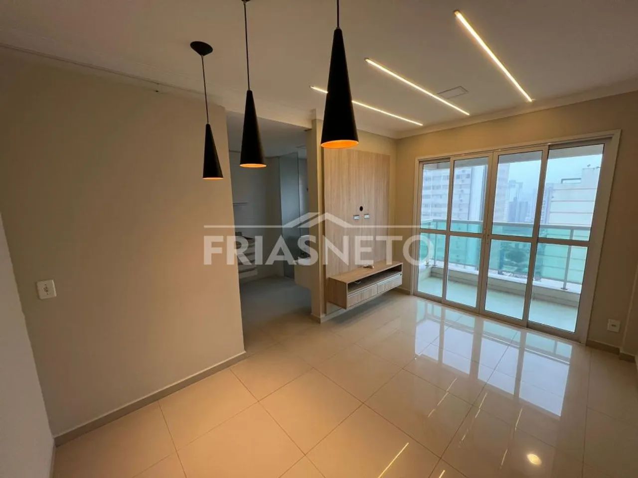 Apartamento à venda no condomínio Edifício Adolpho Bortoletto