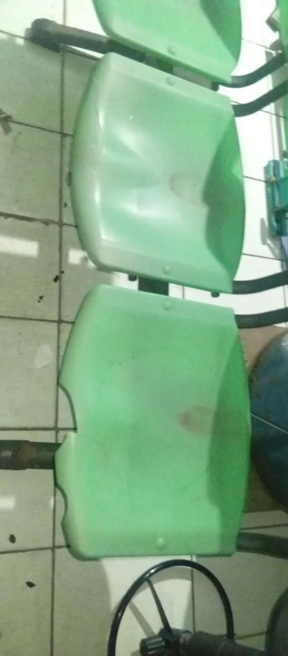 Banco de 3 lugares  - Foto 2