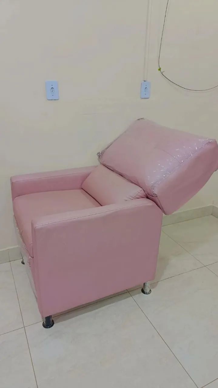 Poltrona reclinavel de estética