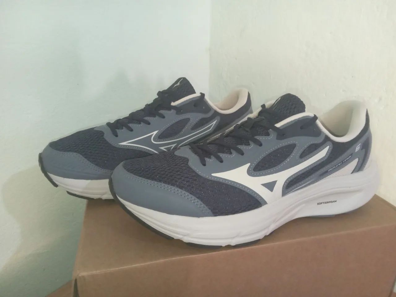 Mizuno novo original 41 - Calçados - Jardim Antonio Von Zuben