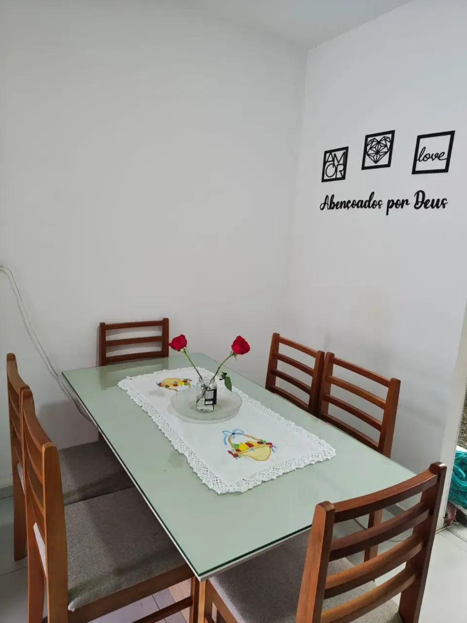 Casa Mobiliada com 02 Dormitórios no Espinheiros - Foto 4