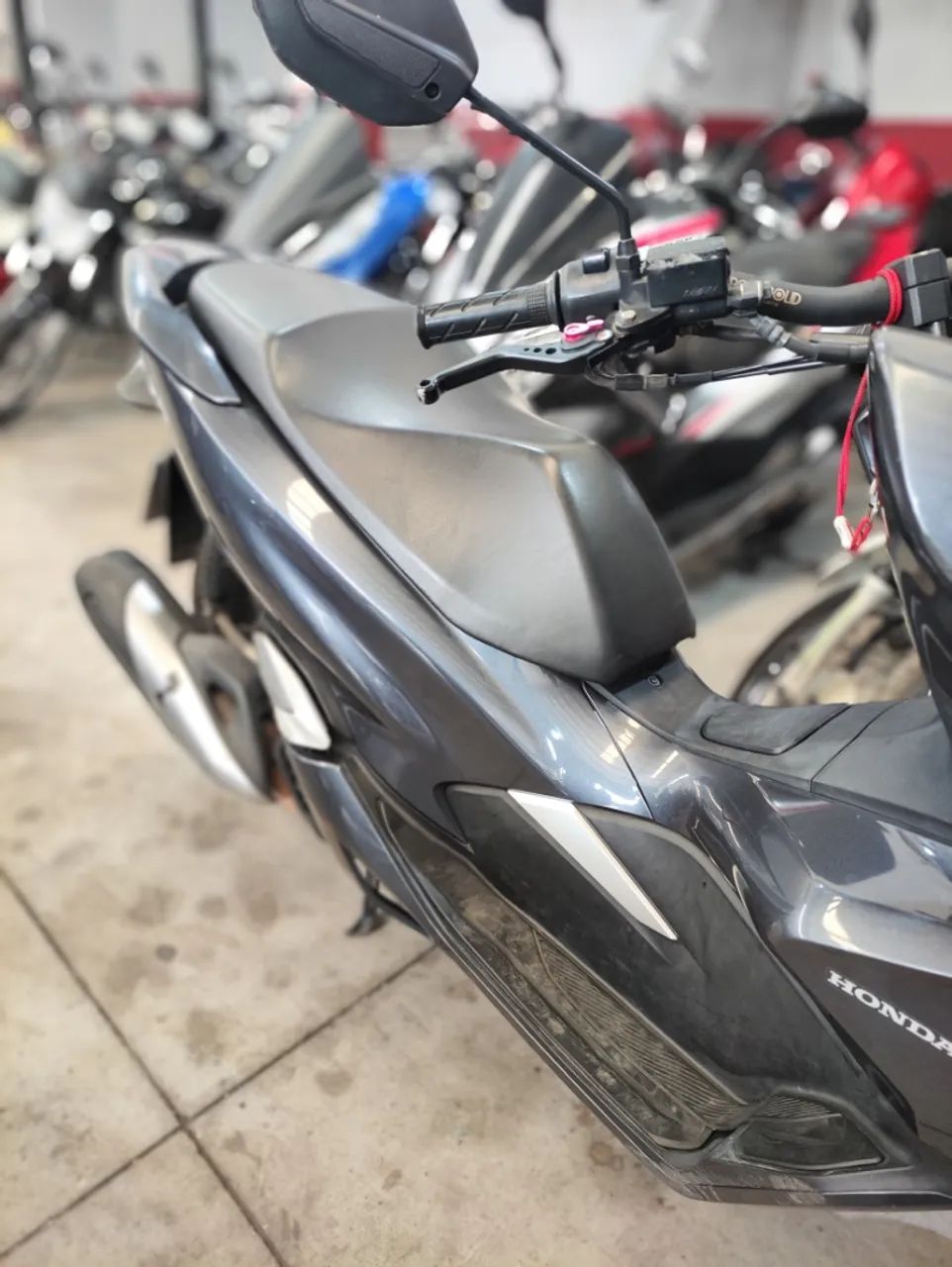 Honda PCX 150 150 cc  - Foto 4