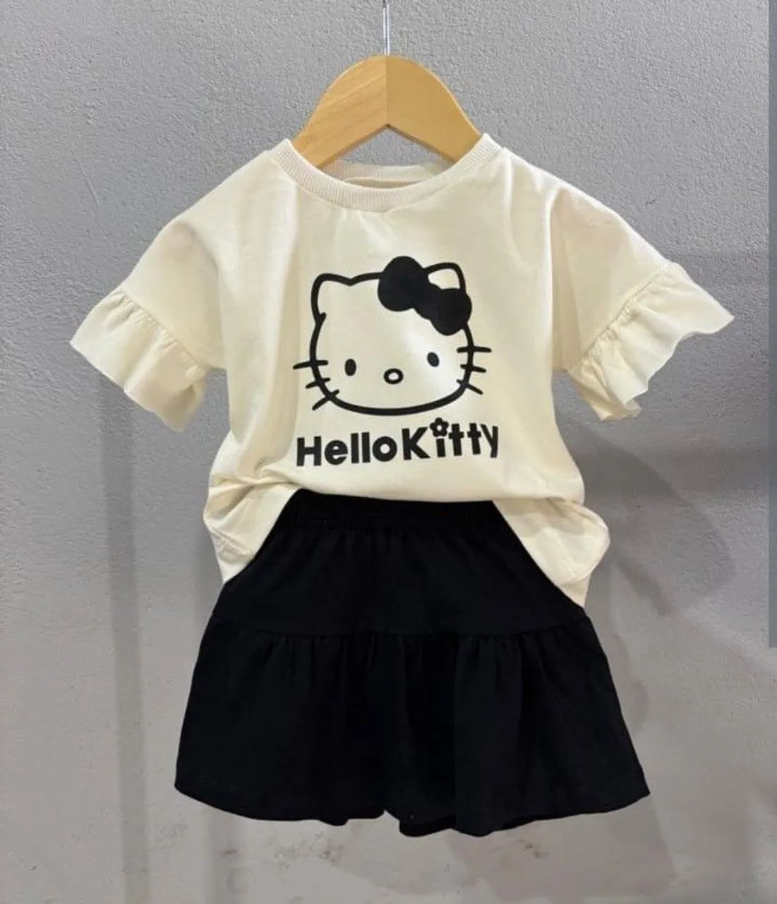 Conjunto Helllo Kitty  - Foto 2