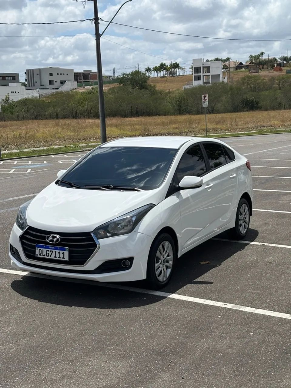 Hyundai Hb20S C.PLUS/C.STYLE 1.6 FLEX 16V MEC.4P 2017