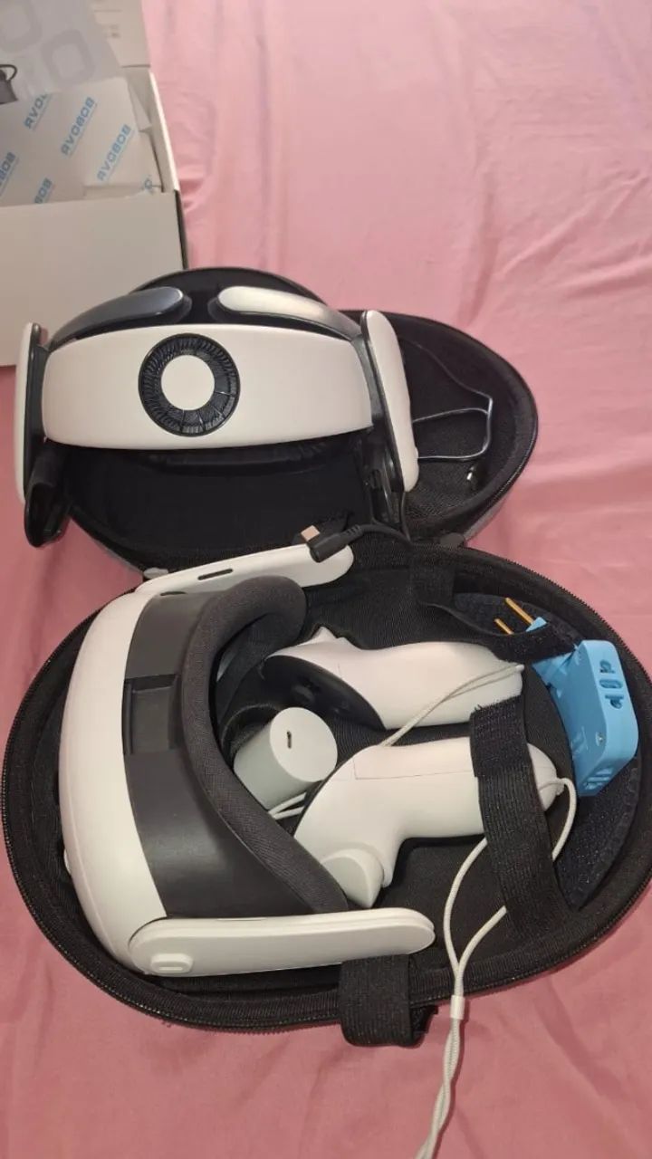 Meta Quest 3 512GB como novo + Acessório BoboVR S3 Pro com bateria