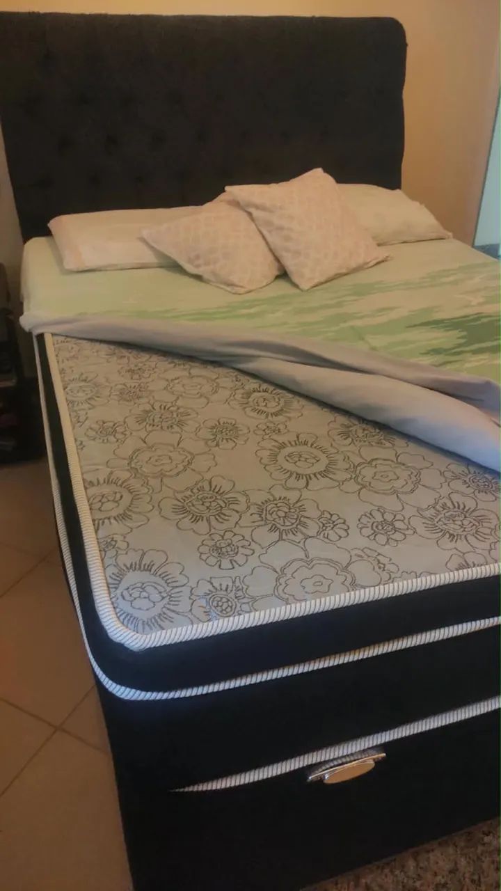Cama casal com baú e cabeceira - Foto 3