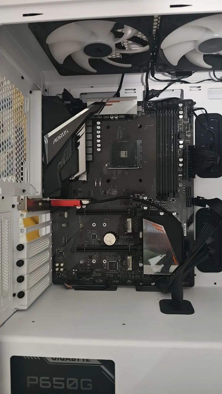 Placa-Mãe Gigabyte B450 AORUS ELITE V2