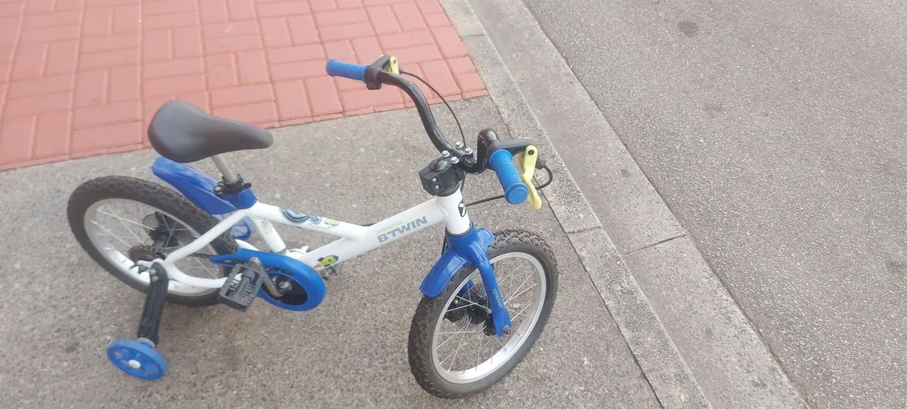 Bicicletas infantis - Caloi Ceci Aro 20 e BTWin Aro 16 - Foto 2