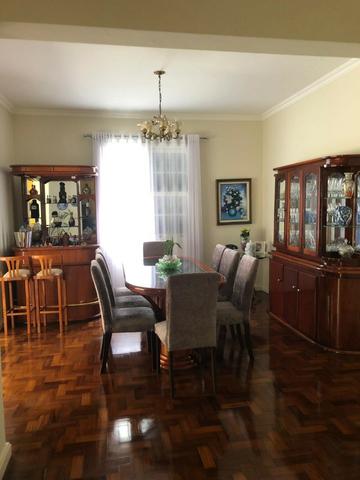 Excelente casa com 4 quartos, sendo 3 suítes-Quitandinha- Petrópolis -RJ