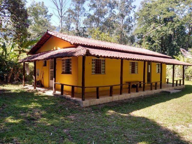 Caetano Imóveis - Casa na beira do Rio Faraó (c/ poço privado pra banho e casa mobiliada!)